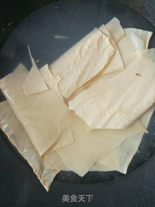 京酱肉丝的做法步骤：2
