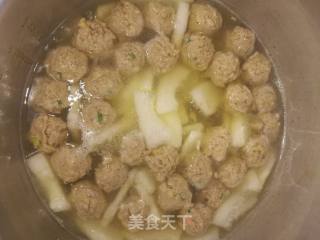 冬瓜肉圆汤的做法步骤：9