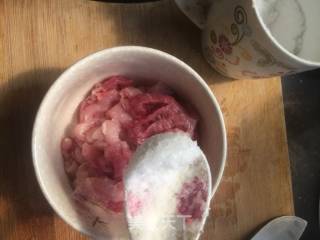 皮蛋瘦肉粥的做法步骤：3