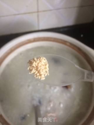 皮蛋瘦肉粥的做法步骤：8