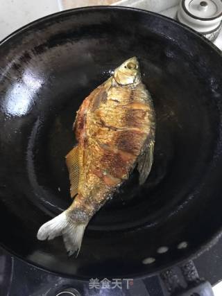 红烧鱼的做法步骤：5