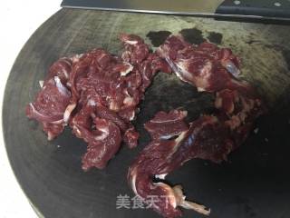 生滚牛肉粥的做法步骤：2