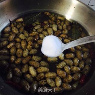 盐水花生的做法步骤：3