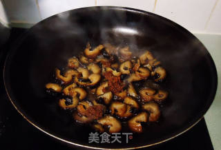 海参江瑶柱焖冬瓜的做法步骤：3
