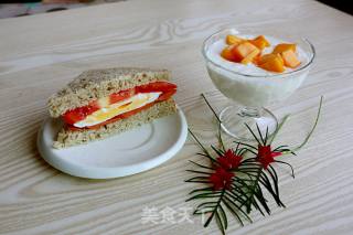 火腿鸡蛋三明治的做法步骤：11