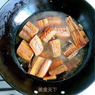 蜜汁烧鳗鱼的做法步骤：6