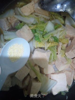 白菜炖冻豆腐的做法步骤：5