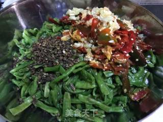 腌豇豆酱菜的做法步骤：5