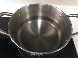 咖喱鱼蛋的做法步骤：1