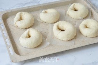 辣香肠贝果的做法步骤：11