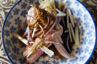 黑椒烤鸡翅的做法步骤：2