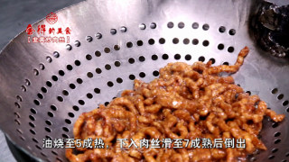 韭黄炒肉丝的做法步骤：6