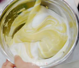 红酒蔓越莓戚风的做法步骤：12