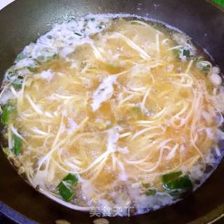 炝锅西红柿菠菜面的做法步骤：4