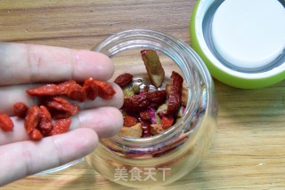 枸杞玫瑰花茶的做法步骤：4