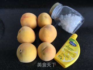 黄桃罐头的做法步骤：1