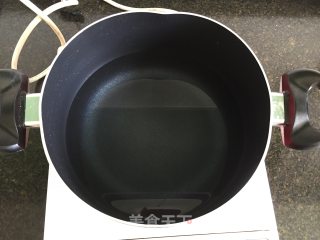 黄桃罐头的做法步骤：7