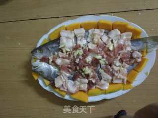 咸鱼蒸五花肉的做法步骤：8