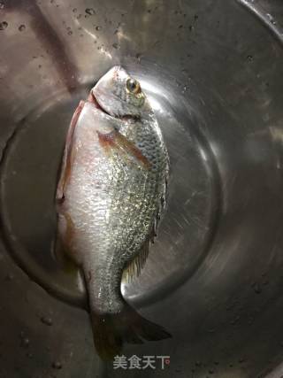 5分钟快手鱼的做法步骤：1