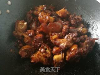美容养颜 香辣猪手煲的做法步骤：5