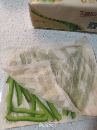 鲜虾火腿披萨的做法步骤：9