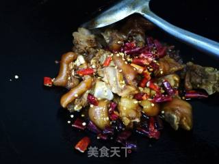 麻辣猪手的做法步骤：10