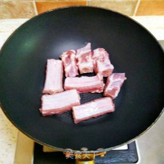 叉烧排骨的做法步骤：2