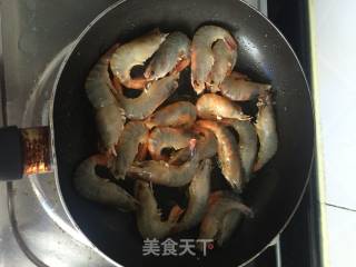 油焖大虾的做法步骤：2