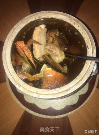 排骨蟹汤炖松茸的做法步骤：6