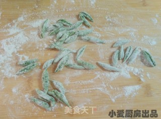 剪刀面的做法步骤：12