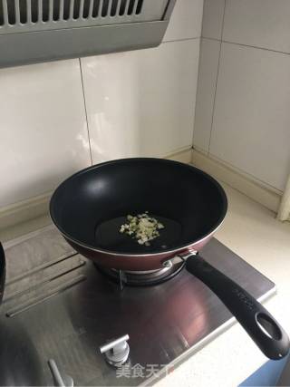 蔬菜炸酱面的做法步骤：2