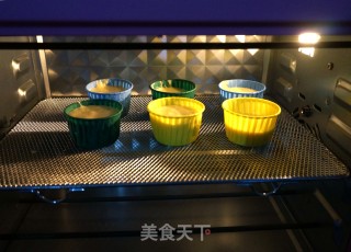 海绵杯子裱花蛋糕的做法步骤：8