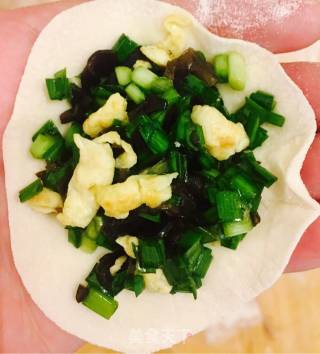 韭菜鲜虾水饺的做法步骤：10