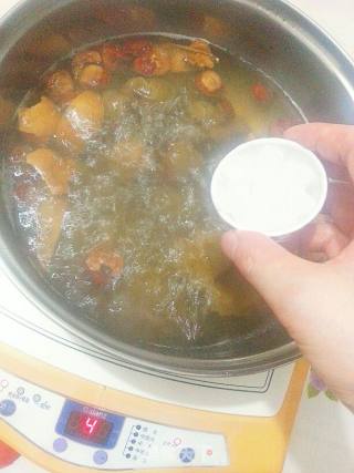 酸梅汤的做法步骤：5