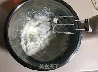 黑芝麻酱戚风蛋糕的做法步骤：7