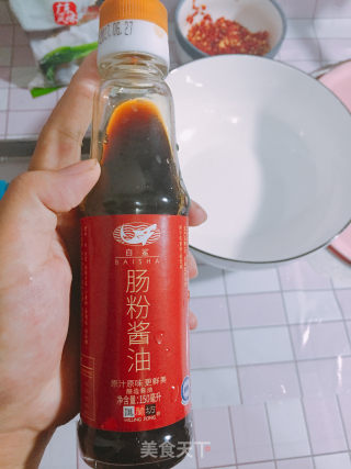 开胃早餐酸萝卜肠粉的做法步骤：2