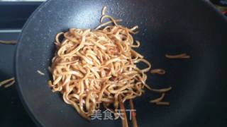 酱油炒面的做法步骤：7