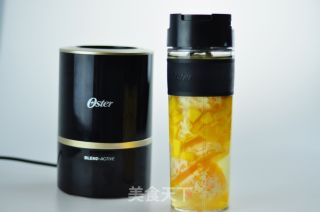 【Oster食谱】酸酸甜甜芒果橙汁的做法步骤：1
