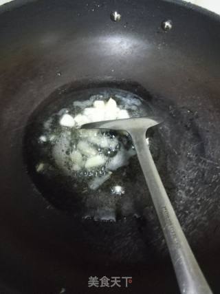 火腿肠炒老黄瓜的做法步骤：4