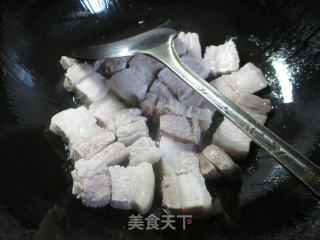 鸡蛋烧五花肉的做法步骤：3