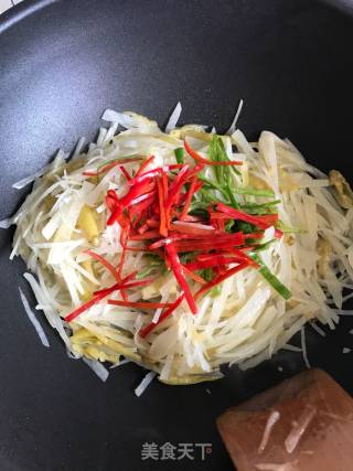 酸辣土豆丝的做法步骤：6