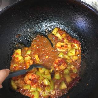 鱼香丝瓜虾仁鸡蛋的做法步骤：8