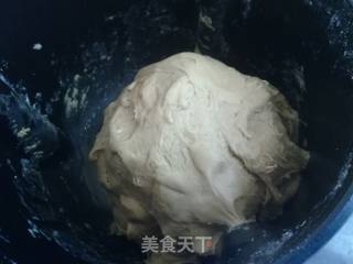 红糖枣子卷的做法步骤：4