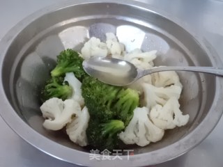 椒油双花的做法步骤：7