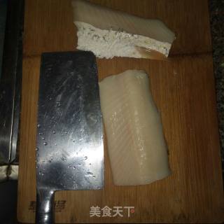 酸菜柠檬水煮鱼的做法步骤：1
