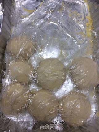 仿印度飞饼的做法步骤：1