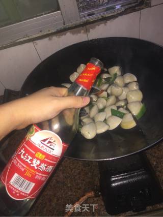 炒白贝的做法步骤：5