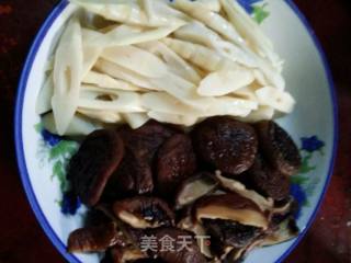 香菇青菜的做法步骤：2