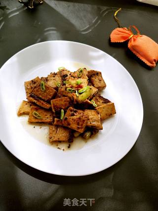 黑胡椒千页豆腐的做法步骤：2