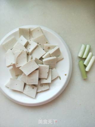 黑胡椒千页豆腐的做法步骤：4